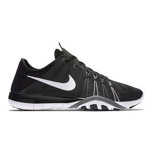 Nike Free TR 6 - NIB